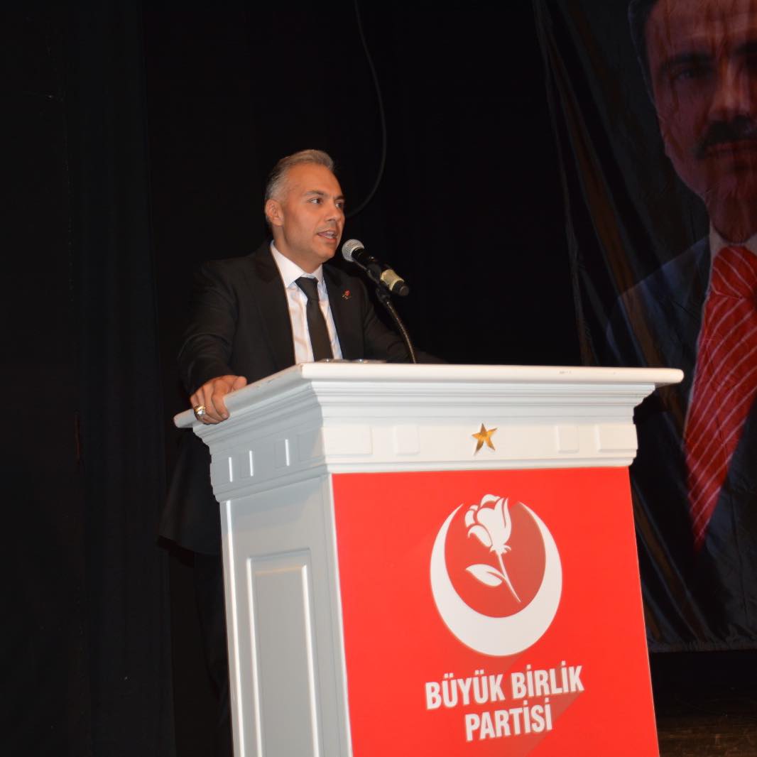 BBP Küçükçekmece ilçe başkanı ve BBP belediye meclis üyesi Cem Özel