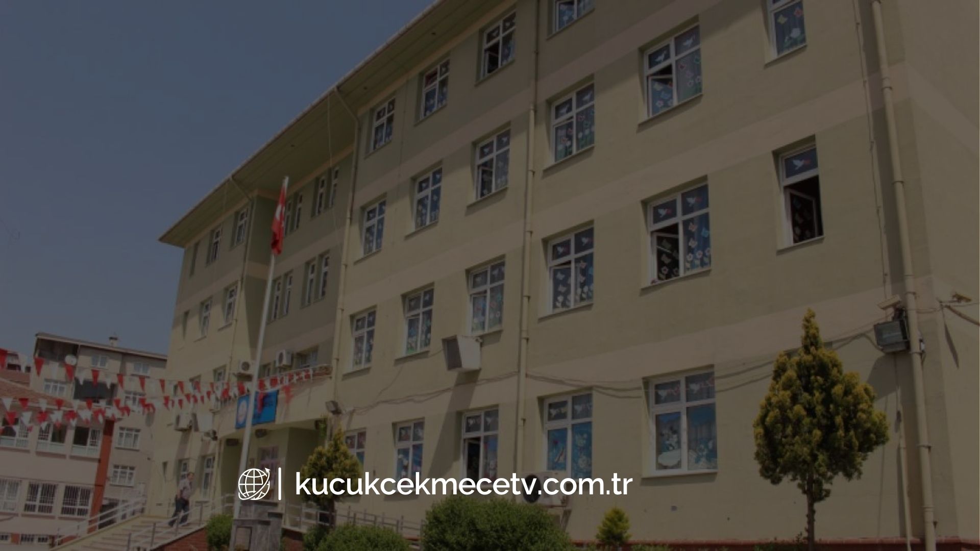 Küçükcekmece BEZİRGANBAHÇE İLKOKULU