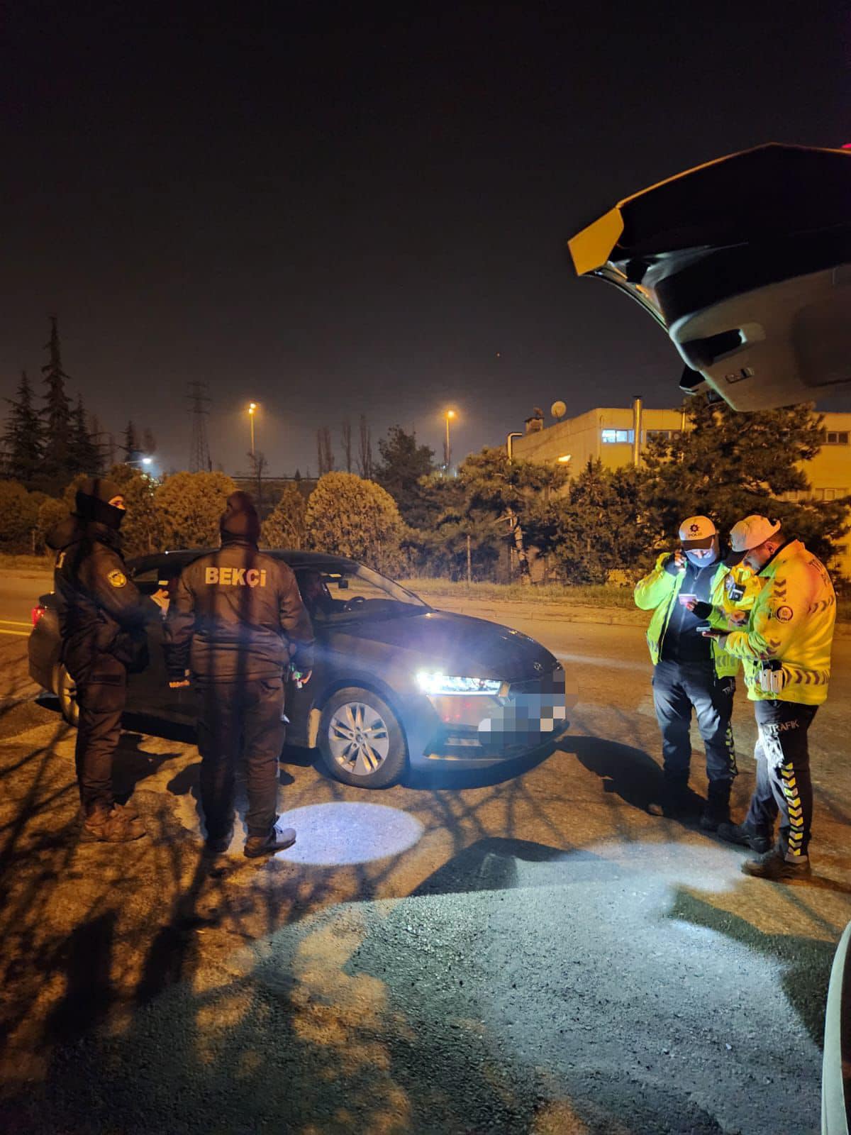 Küçükçekmece’de Huzur Operasyonları Sürüyor.