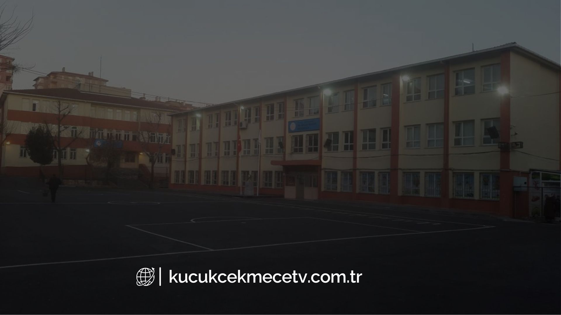 Küçükcekmece Toki Halkalı Anadolu İmam Hatip Lisesi.