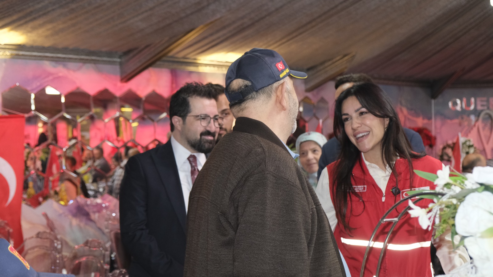 Küçükçekmece Türk Kızılay Şubesi’nden Gazilerimize Vefa Gecesi