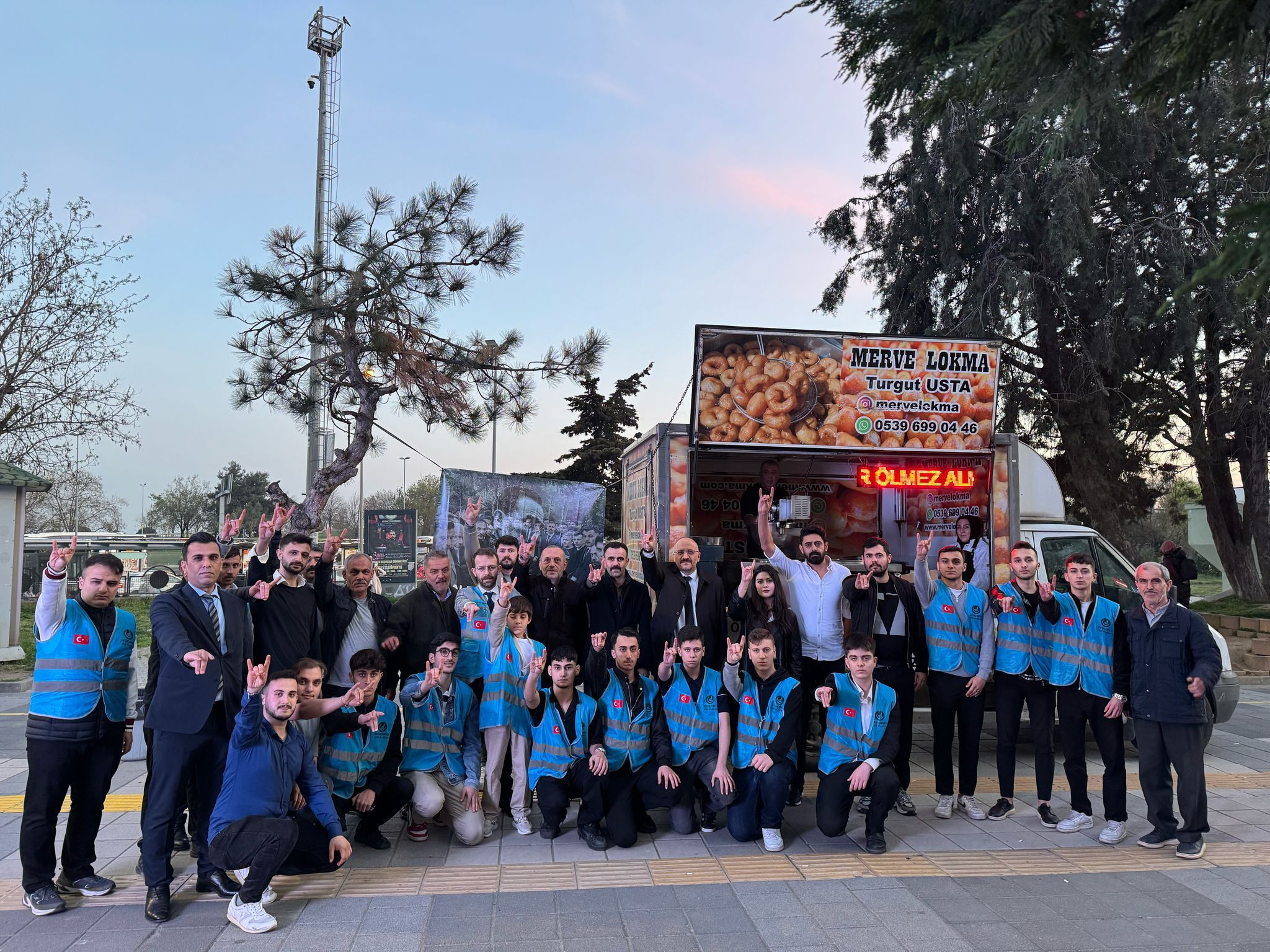 Küçükçekmece Ülkü Ocakları’ndan Başbuğ Alparslan Türkeş’i Anma Programı