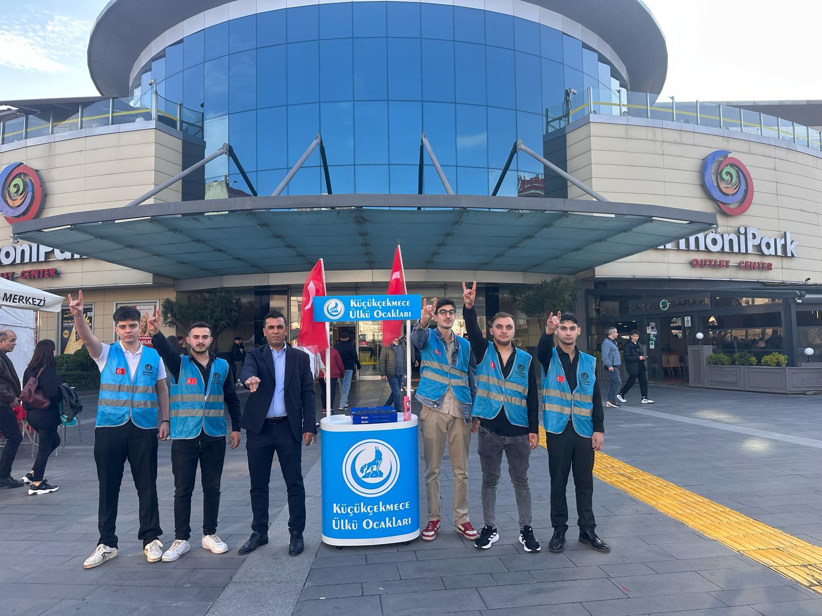 Küçükçekmece Ülkü Ocakları’ndan Bayram İkramı